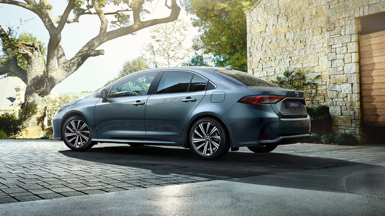 Corolla Sedan